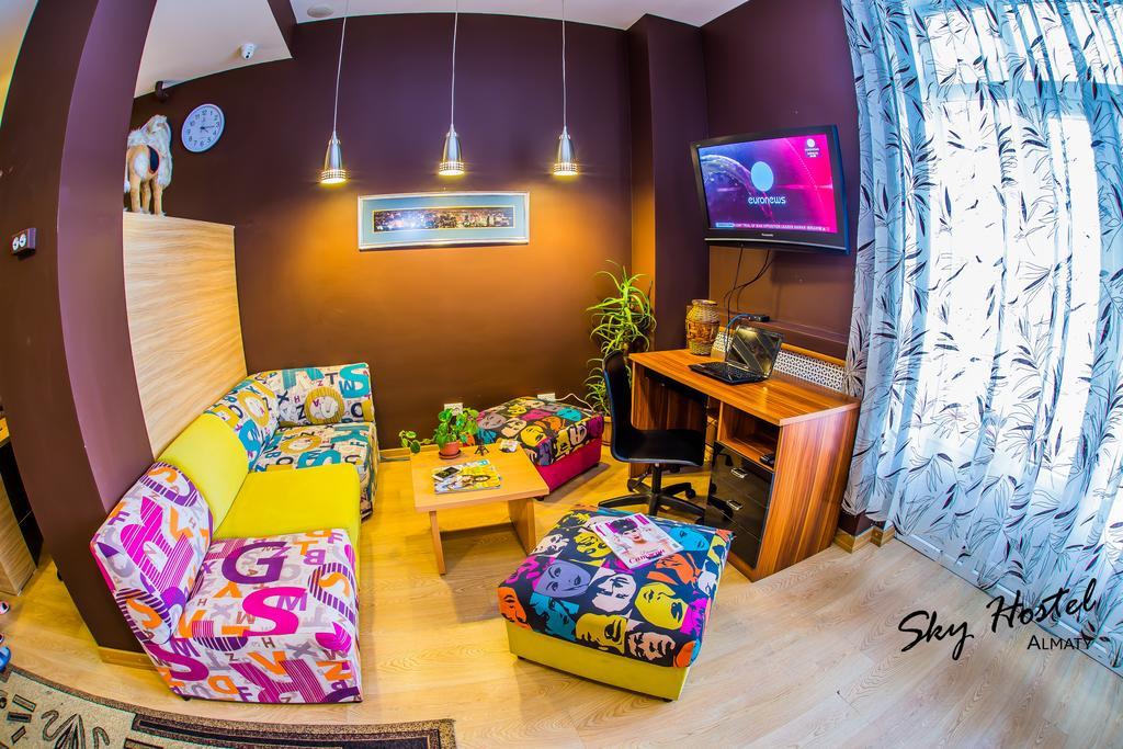 Sky Hostel Almaty Chambre photo
