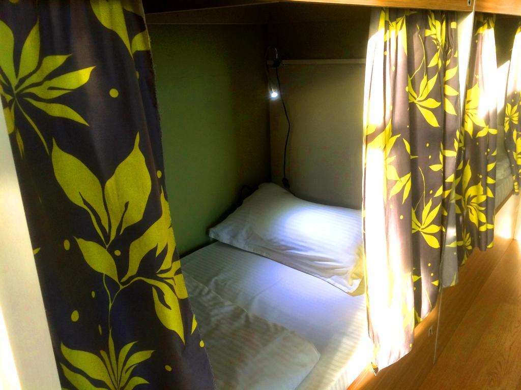 Sky Hostel Almaty Extérieur photo